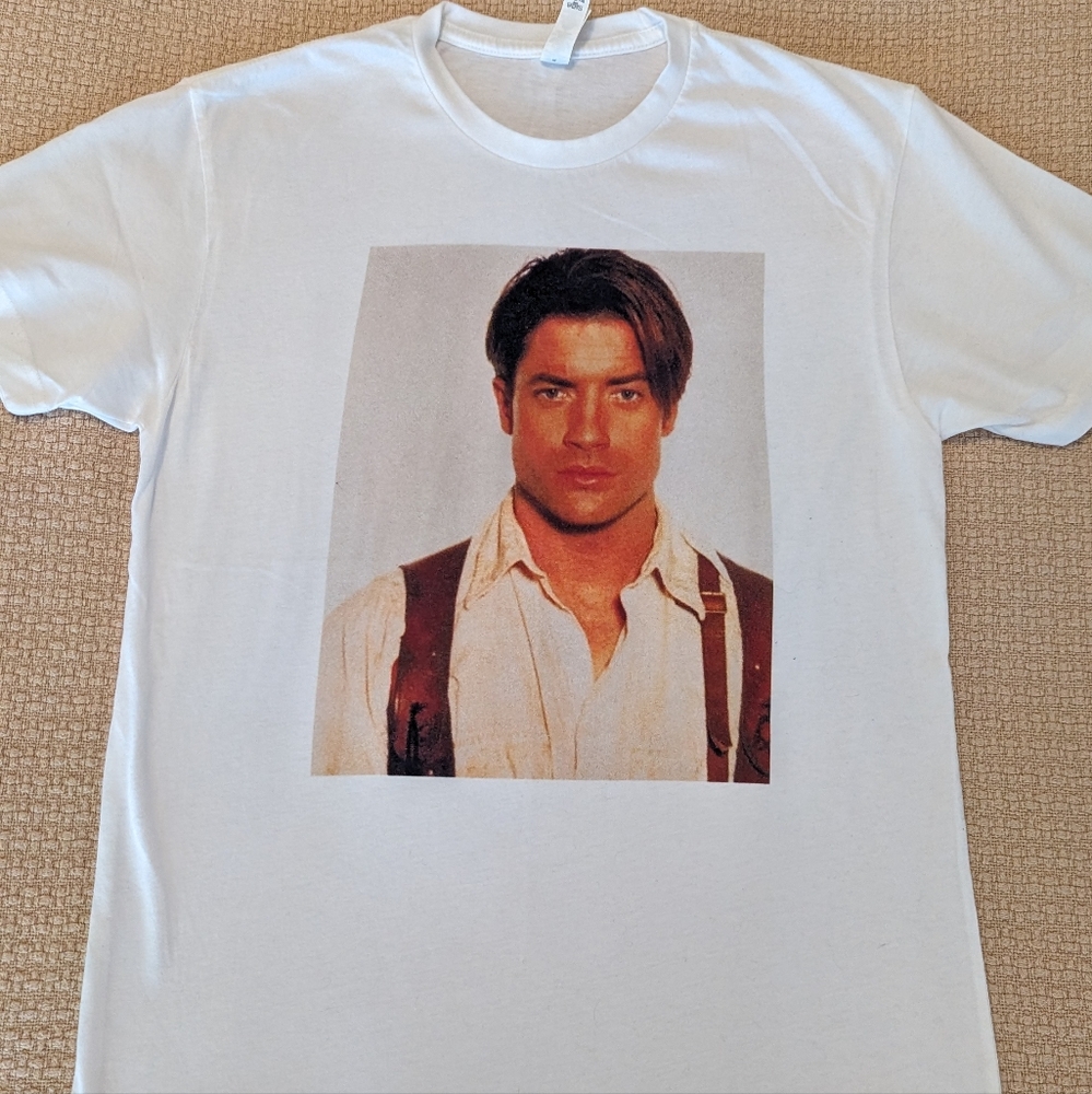 Brandon Fraser T-shirt, The Mummy, Rick O'Connell, Size Small